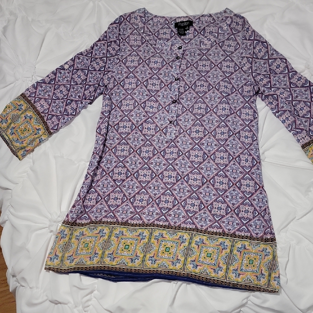 Papillon Blanc Purple Graphic Tunic with 3/4 Sleeves